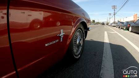 La Ford Mustang 1965, écusson